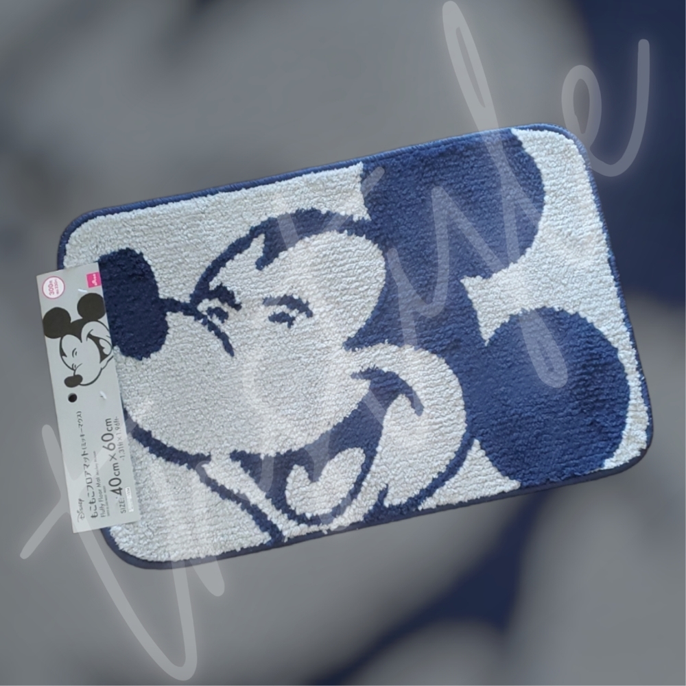 ⭐️LAST ONE⭐️ Fluffy Mickey Mouse Floor Mat